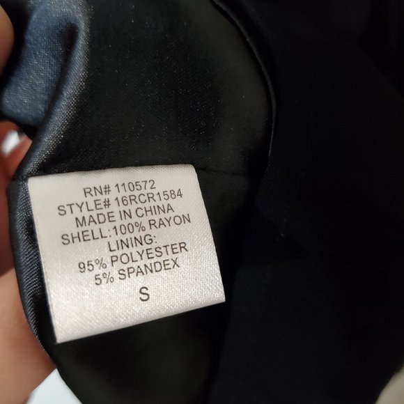 Women's Size Small Twelfth Street by Cynthia Vincent Dress - Picture 4 of 5